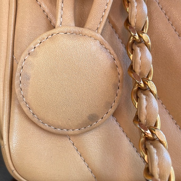 Authentic Chanel Chevron Camera Case GHW Bag - Picture 7 of 12